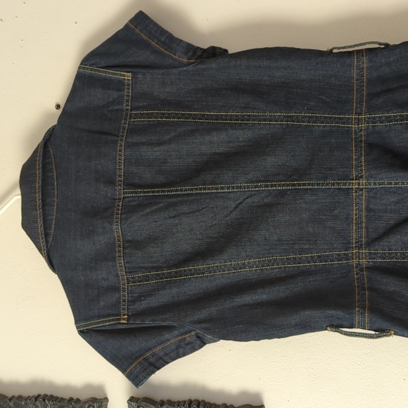 BEBE BUTTON FRONT SHORT SLEEVE DENIM ROMPER - Picture 7 of 12